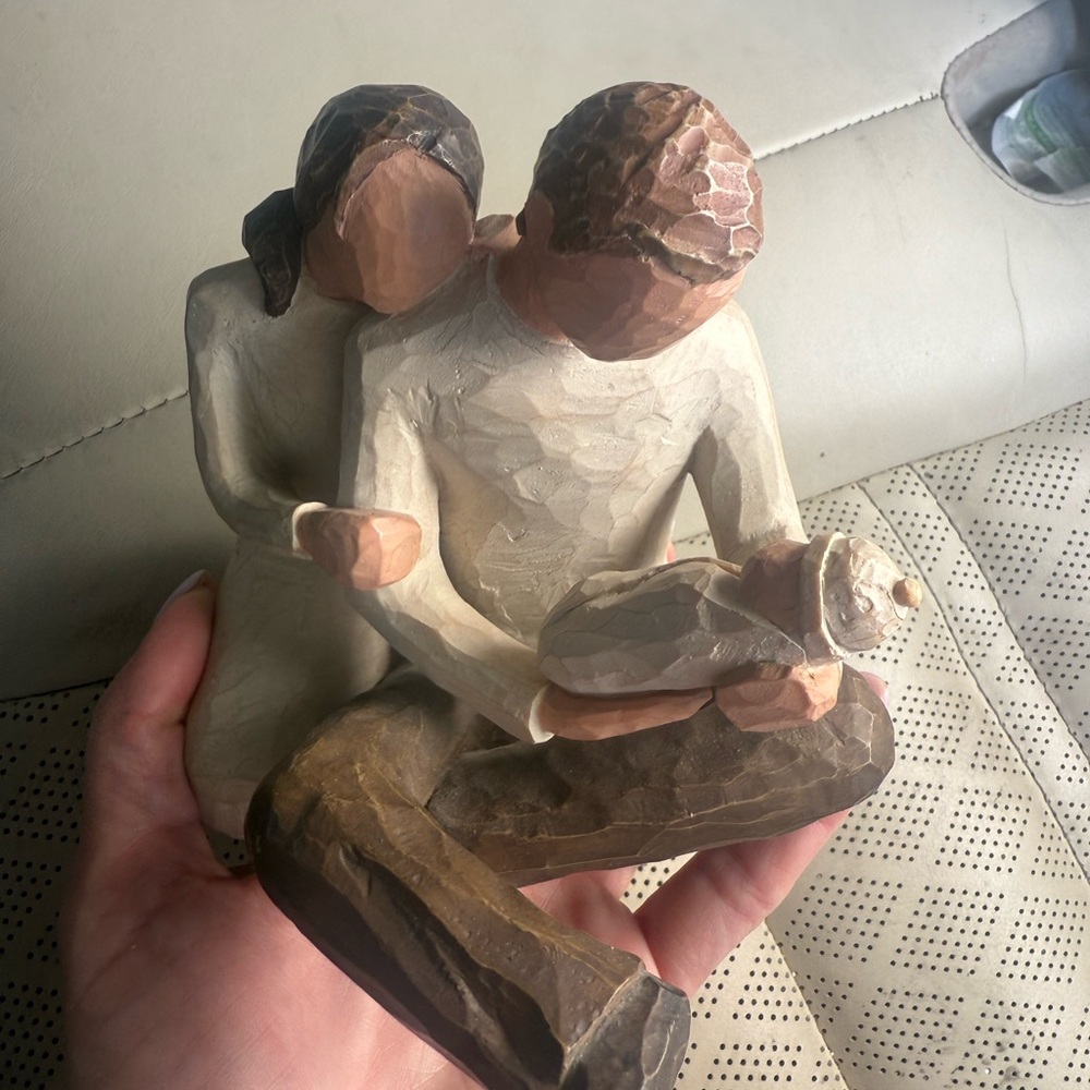 Family Embrace Sculpture - Brown‎ and Cream